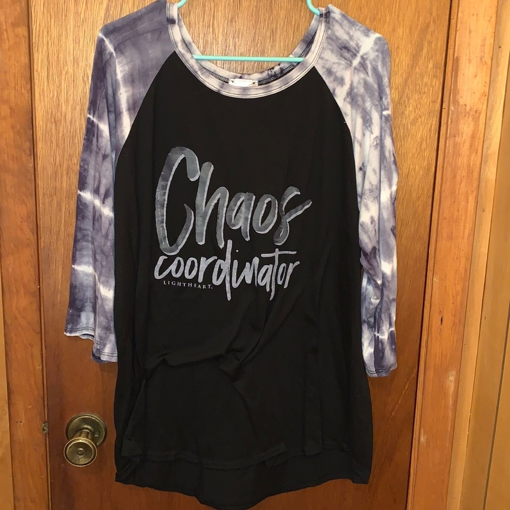 A 3/4 inch sleeve black top.